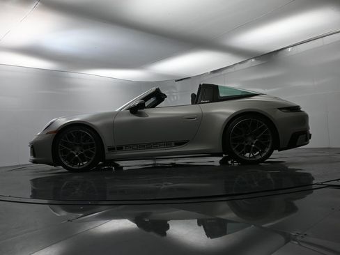 Used 2024 Porsche 911 Targa 4S image 56