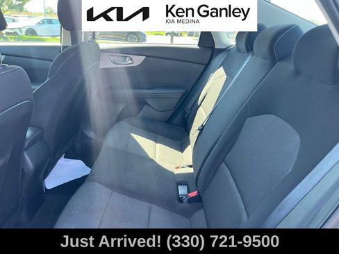 Certified 2024 Kia Forte LXS w/ LXS Technology Package FWD image 10