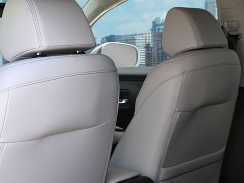 New 2026 Honda HR-V EX-L image 24