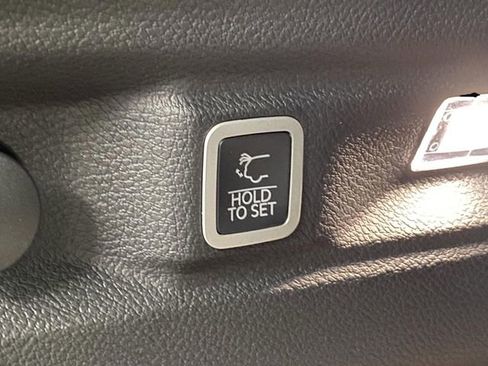 New 2025 Jeep Grand Cherokee L Limited w/ Black Appearance Package image 16