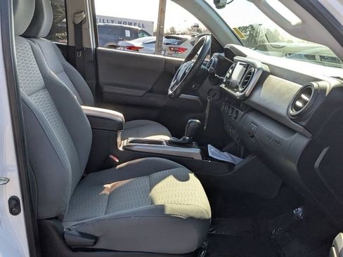 Used 2019 Toyota Tacoma SR5 image 23