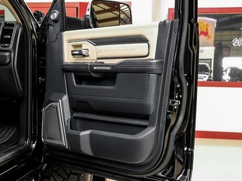 Used 2019 RAM 2500 Limited AWD/4WD image 45
