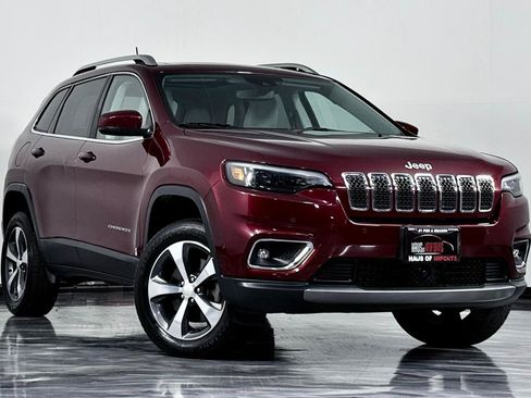 Used 2019 Jeep Cherokee Limited w/ Luxury Group AWD/4WD image 2