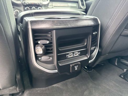Used 2021 RAM 1500 Big Horn image 15