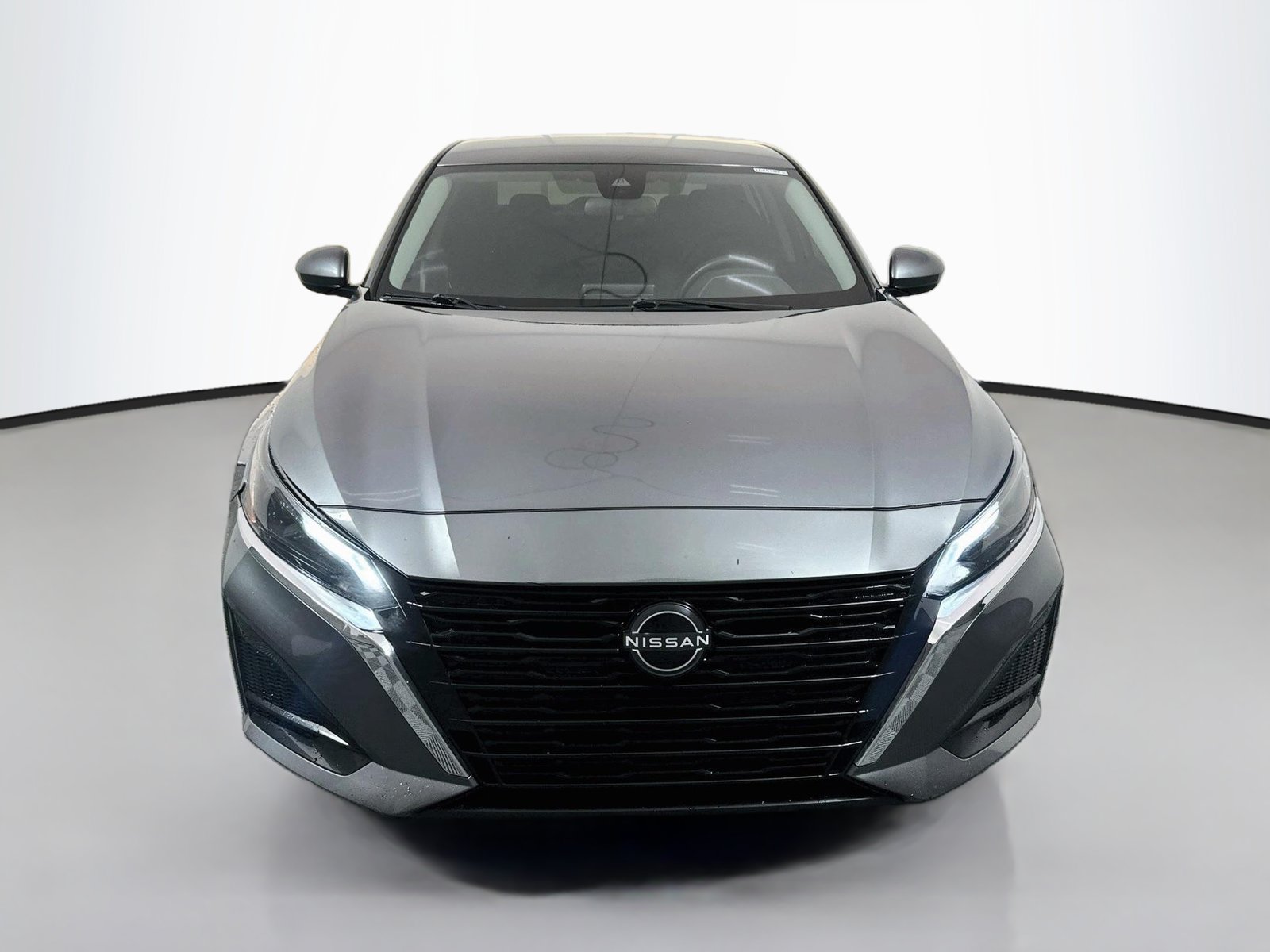 Used 2023 Nissan Altima 2.5 S FWD image 2