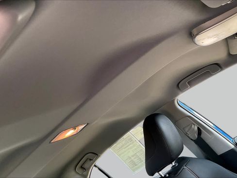 Used 2019 Toyota Camry LE FWD image 13