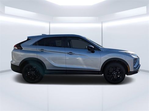 New 2026 Mitsubishi Eclipse Cross LE image 2