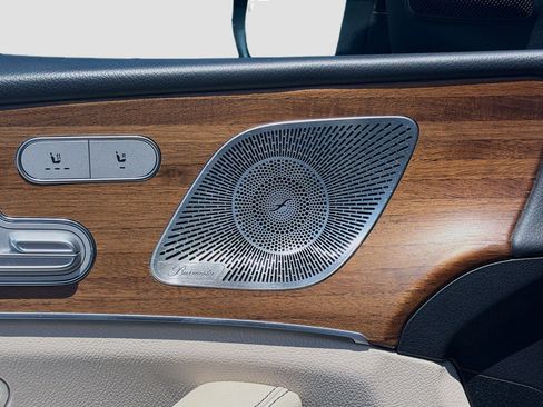 Used 2022 Mercedes-Benz GLE 350 4MATIC image 24