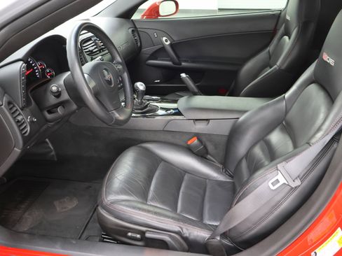 Used 2008 Chevrolet Corvette Z06 w/ Preferred Equipment Group RWD image 8