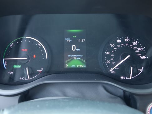 Used 2023 Toyota Sienna XSE w/ XSE Plus Package FWD image 18
