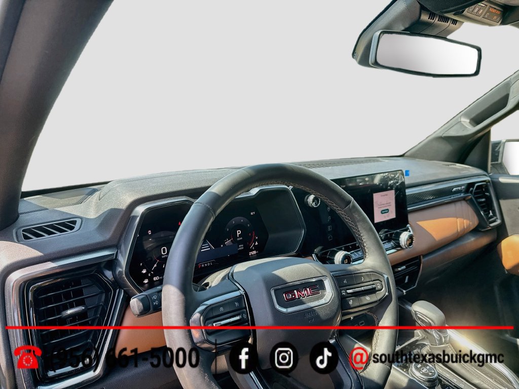 Used 2026 GMC Canyon AT4 w/ AT4 Premium Package AWD/4WD image 12