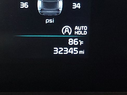 Used 2024 Kia Telluride S w/ S Sunroof Package FWD image 2