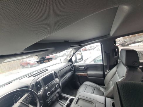 Used 2020 GMC Sierra 3500 Denali w/ Denali Ultimate Package image 12