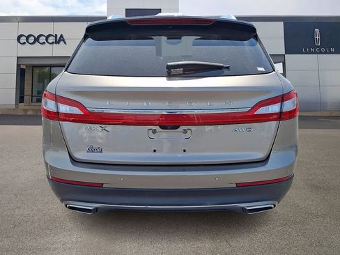 Used 2018 Lincoln MKX Reserve w/ Lincoln MKX Climate Package AWD/4WD image 5