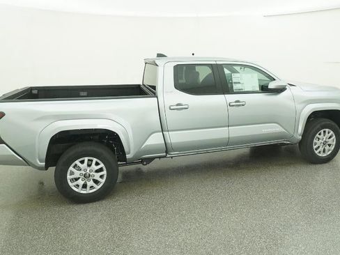 New 2026 Toyota Tacoma SR5 image 43