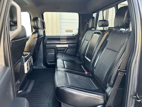 Used 2018 Ford F250 Lariat w/ Lariat Value Package image 12