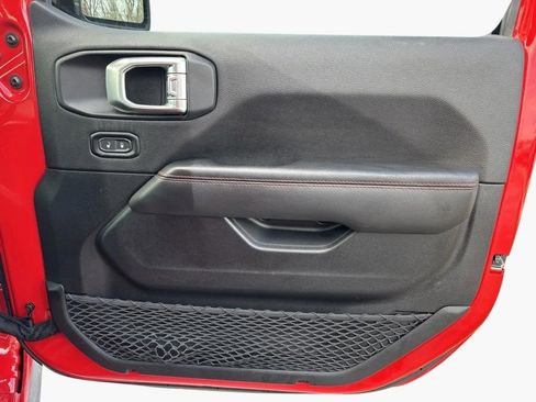 Used 2020 Jeep Wrangler Unlimited Rubicon w/ Dual Top Group image 29