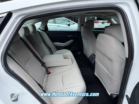 Used 2023 Honda Accord EX image 14