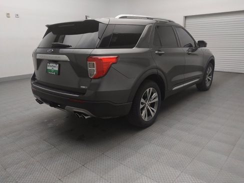 Used 2020 Ford Explorer Platinum w/ Premium Technology Package AWD/4WD image 9