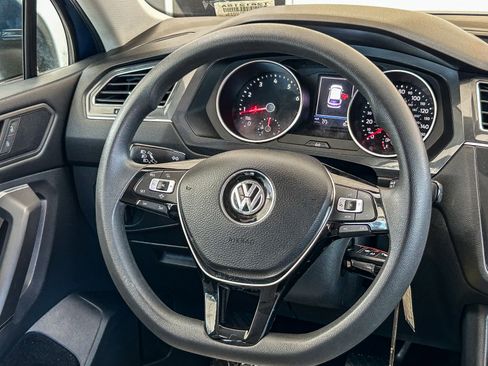 Used 2020 Volkswagen Tiguan S AWD/4WD image 15