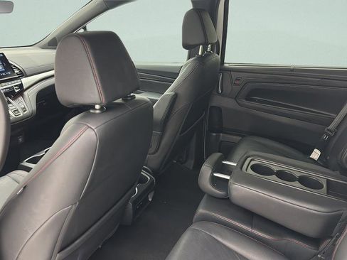 Used 2025 Honda Odyssey Sport-L image 10