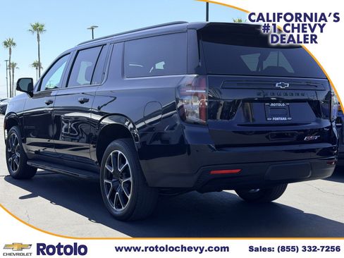 Used 2023 Chevrolet Suburban RST w/ Luxury Package RWD image 4