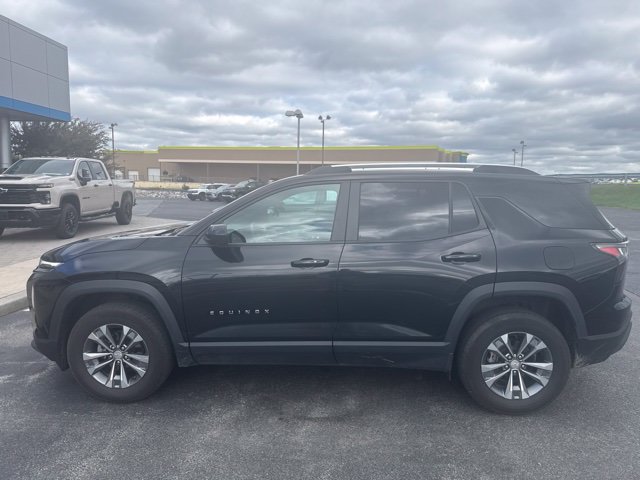 Used 2025 Chevrolet Equinox LT w/ Convenience Package II AWD/4WD image 5