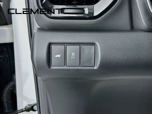 Used 2025 Honda Pilot EX-L image 14