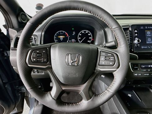 Used 2026 Honda Ridgeline TrailSport image 11