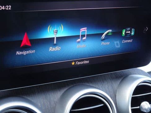 Used 2019 Mercedes-Benz C 300 Sedan image 27