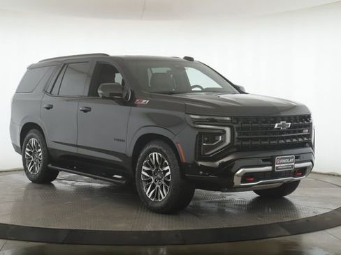 Used 2025 Chevrolet Tahoe Z71 w/ Z71 Off-Road Package image 2