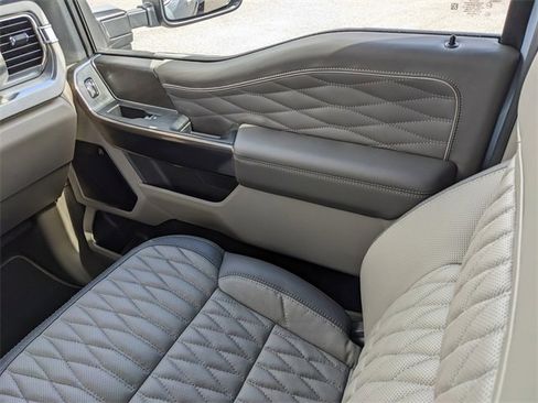 Used 2026 Ford F450 Platinum w/ Platinum Plus Package image 18