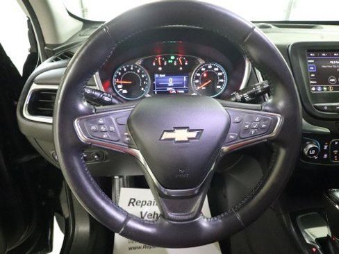 Used 2021 Chevrolet Equinox LT FWD image 19