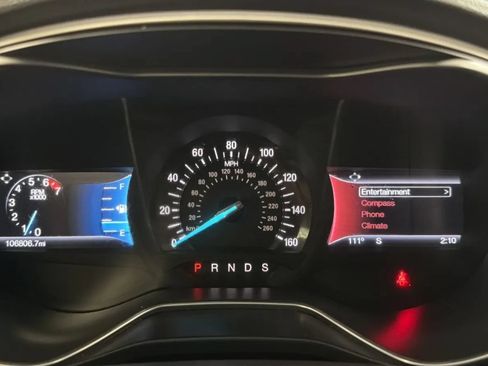 Used 2016 Ford Fusion SE FWD image 11