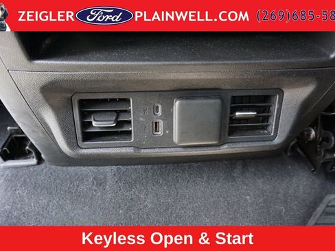 Used 2024 Chevrolet Silverado 1500 LT AWD/4WD image 12