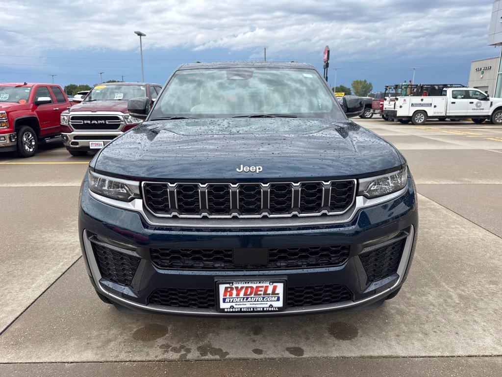 New 2027 Jeep Grand Cherokee Limited AWD/4WD image 28