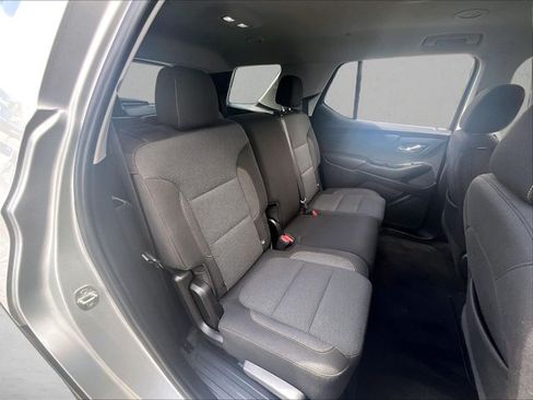 Used 2021 Chevrolet Traverse LS FWD image 29