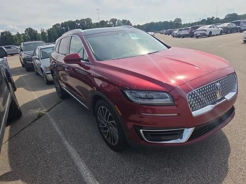 Used 2019 Lincoln Nautilus Reserve AWD/4WD image 5