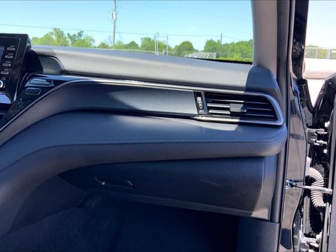 Used 2024 Toyota Camry LE FWD image 18