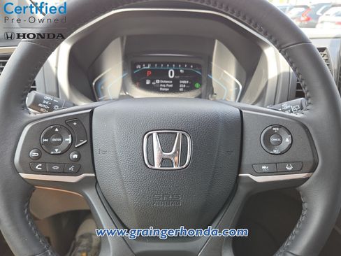 Certified 2024 Honda Odyssey EX-L image 18