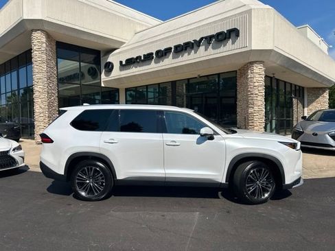 Used 2026 Toyota Grand Highlander AWD Hybrid image 8