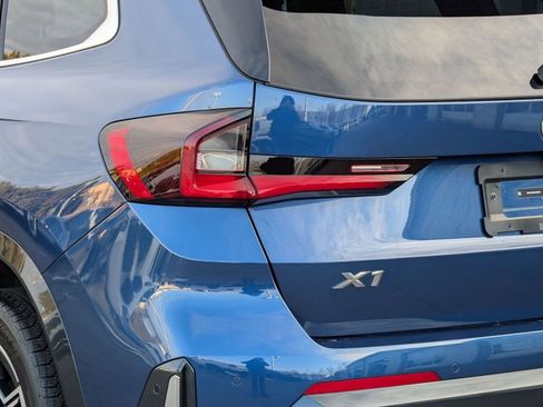 Certified 2025 BMW X1 xDrive28i image 13