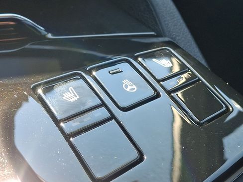 Used 2023 Kia Sportage EX AWD/4WD image 25