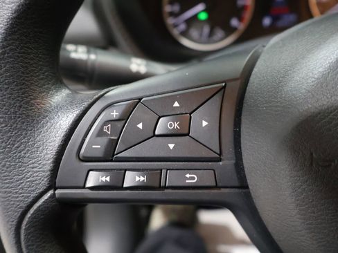 Used 2024 Nissan Sentra S image 34