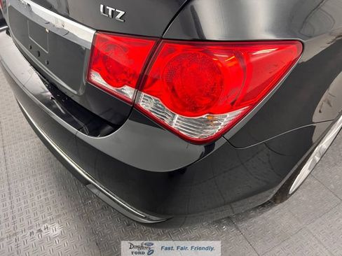 Used 2016 Chevrolet Cruze LTZ w/ Sun, Sound and Sport Package FWD image 13