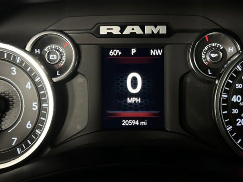 Certified 2024 RAM 2500 Big Horn w/ Sport Appearance Package image 17