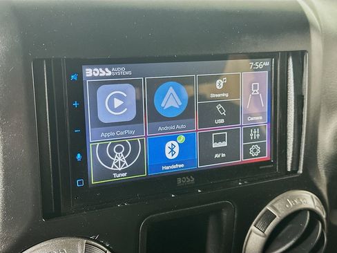 Used 2014 Jeep Wrangler Unlimited Sport image 19