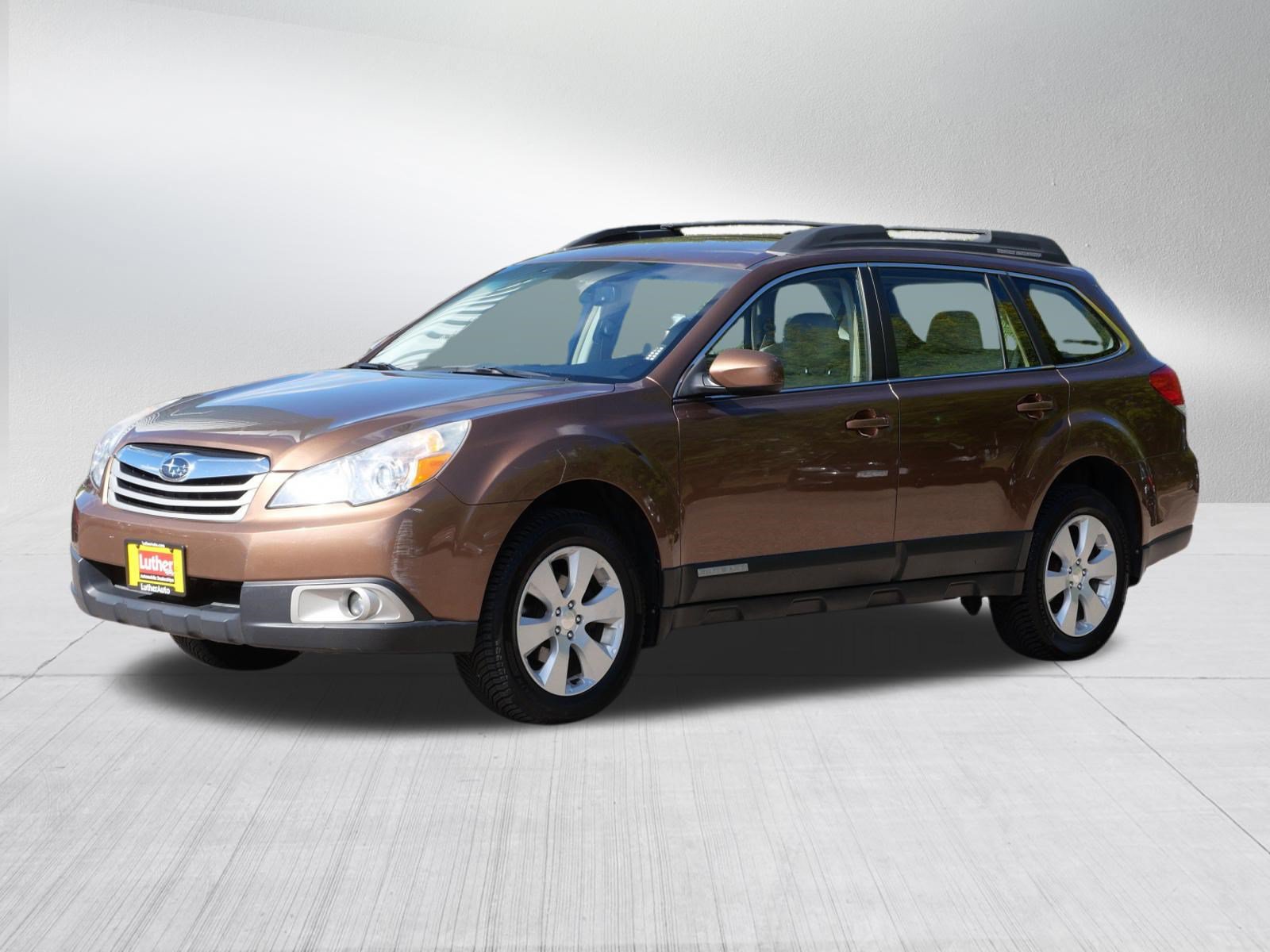 Used 2012 Subaru Outback 2.5i AWD/4WD image 3