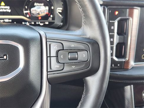 Used 2024 GMC Yukon Denali Ultimate w/ LPO, Floor Liner Package image 30