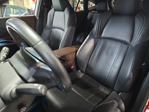 Used 2021 Toyota Venza XLE w/ Softex Package AWD/4WD image 15